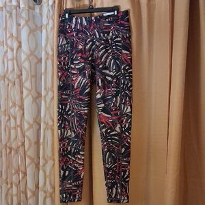DKNY Sport Black Leggings with Red & Cream Abstract Accents